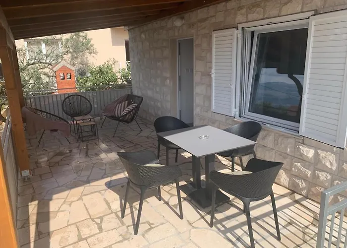 Tara's Appartement *