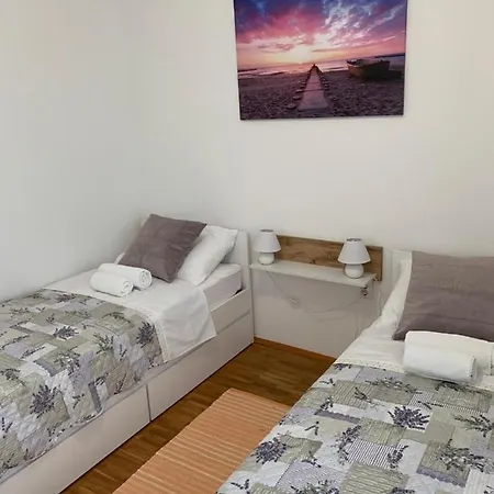 Apartman Tara's *